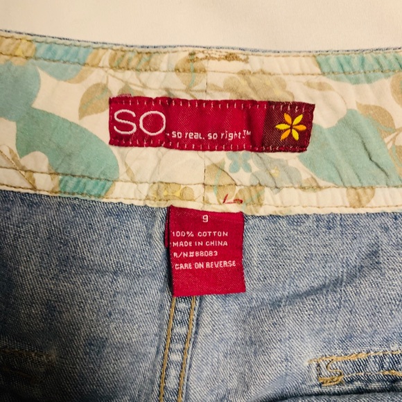 Jean shorts - Picture 3 of 4